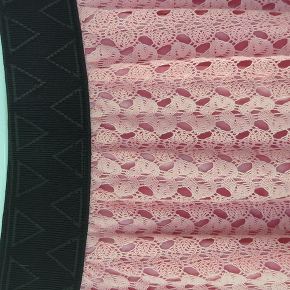 LuLaRoe Lucy Floral Lace Overlay Lined Maxi Skirt MEDIUM Pink Boho - Picture 5 of 14